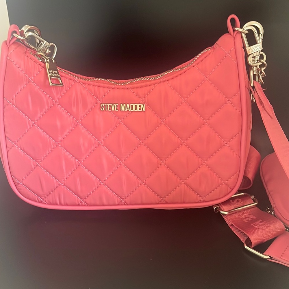 Steve Madden raspberry bag